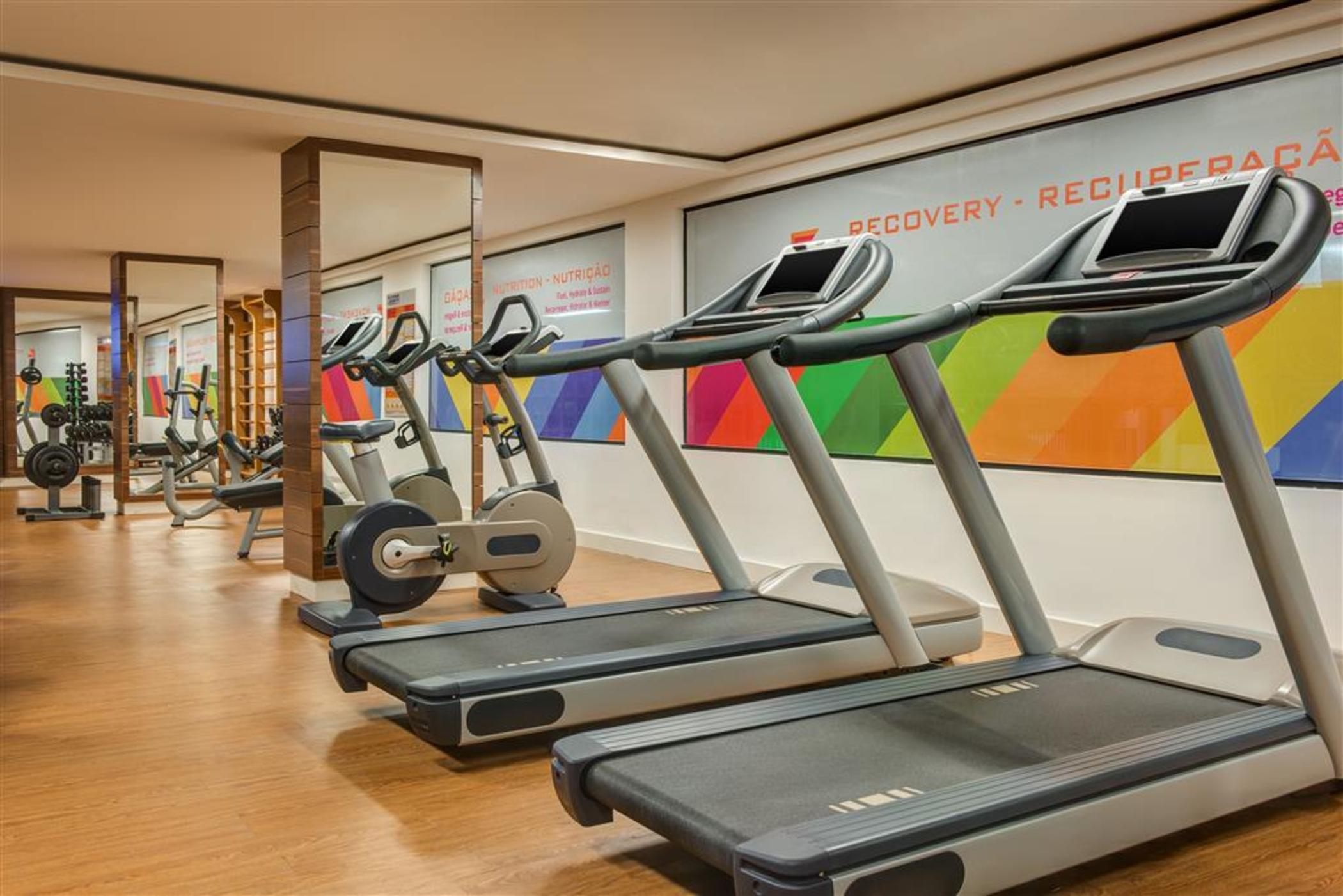 Wish Hotel Da Bahia Σαλβαντόρ Εξωτερικό φωτογραφία The gym at the hotel