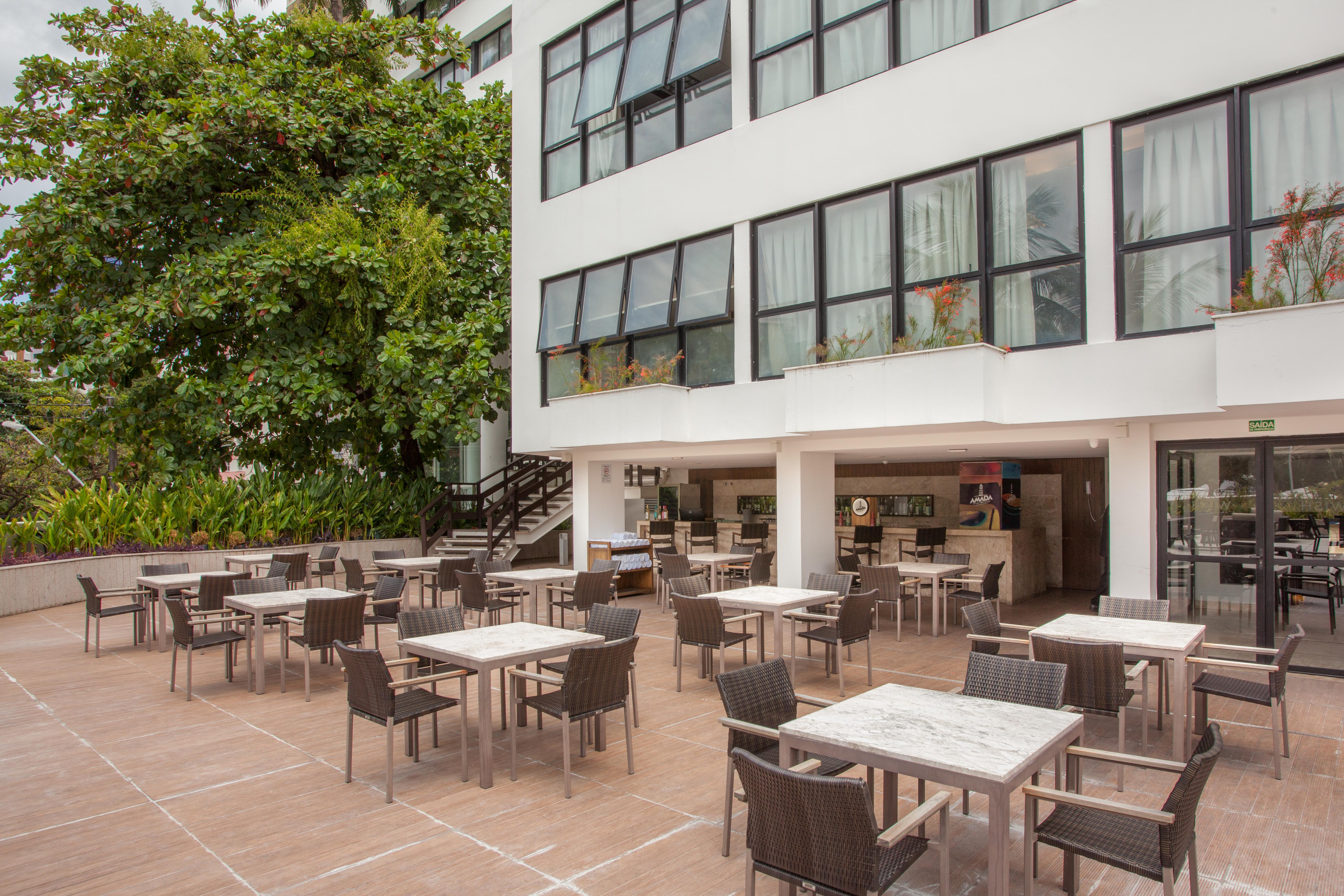 Wish Hotel Da Bahia Σαλβαντόρ Εξωτερικό φωτογραφία The courtyard of the hotel